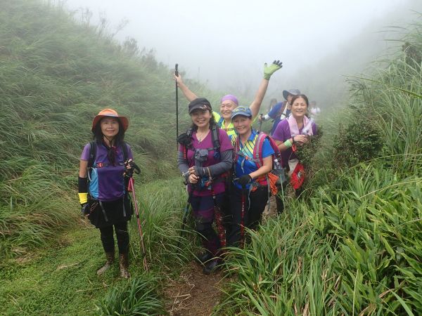 宜蘭 烘爐地山-桶後溪溯源 O型連走157611