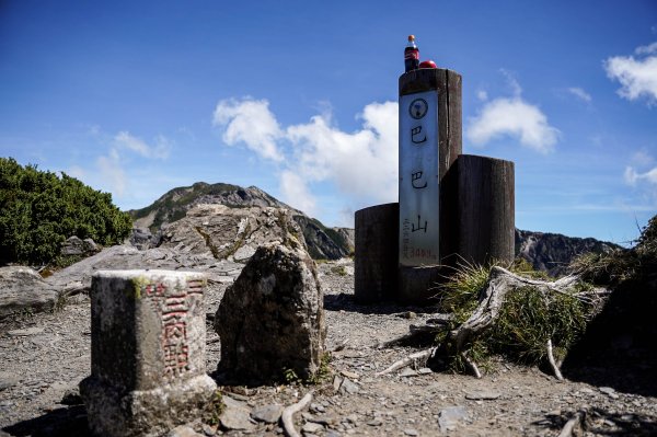 帝王之座-南湖主峰線｜南湖大山＋南湖南峰＋巴巴山2884975
