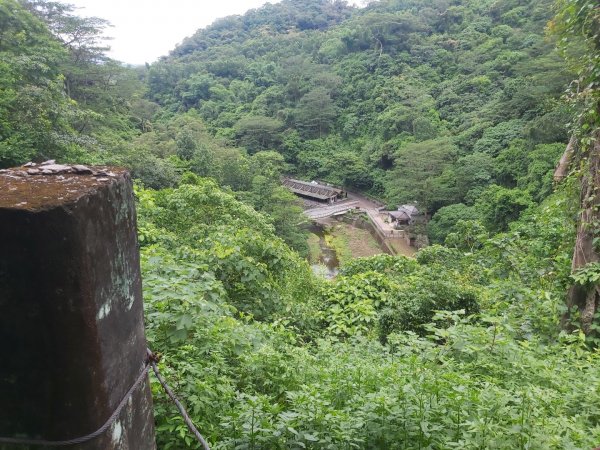 涼山瀑布步道2203115