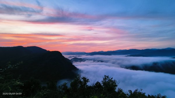 跟著雲海達人山友追雲趣 #琉璃光雲海 #火燒雲雲海 5/92782980
