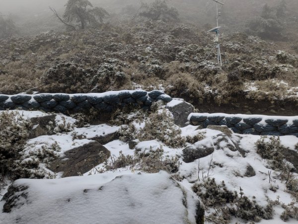 戒茂斯上嘉明湖雪景_2025/03/15-182782403