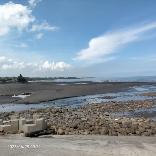 霄裡風光ー新屋缘色墜道2823408