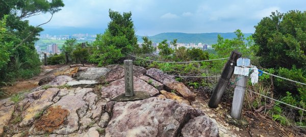 軍艦岩丹鳳山2602403