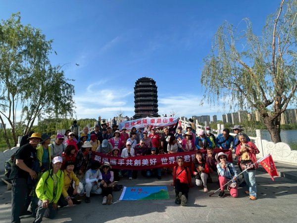 中國山東淄博海岱樓鍾書閣 - 中國最美書店；知味齋大飯店；夜訪周村古大街、開葷燒烤2776636