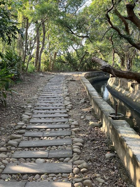 知高圳步道2711646