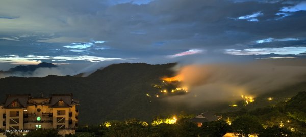 #新店四十份 #雲瀑 #翡翠水庫壩頂 #雲海 #日出 6/143074472