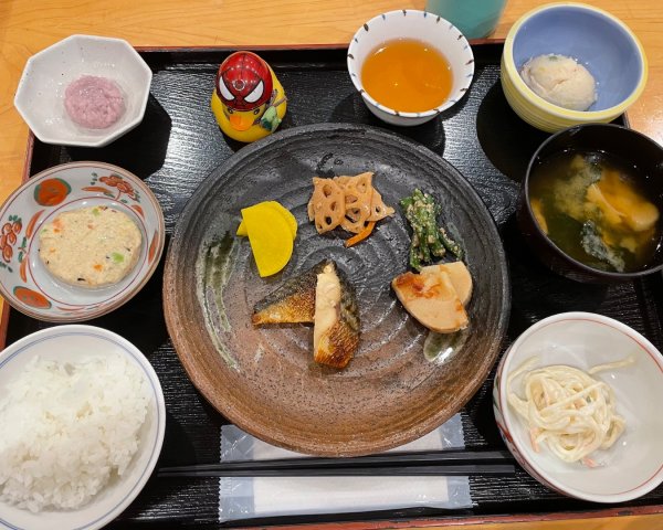 燕岳槍岳縱走-白馬三山-山屋美食❤️慶功宴3097438