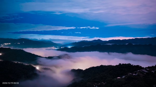 石碇趴趴走追雲趣 #琉璃光 #雲海 #雲瀑 12/192965254