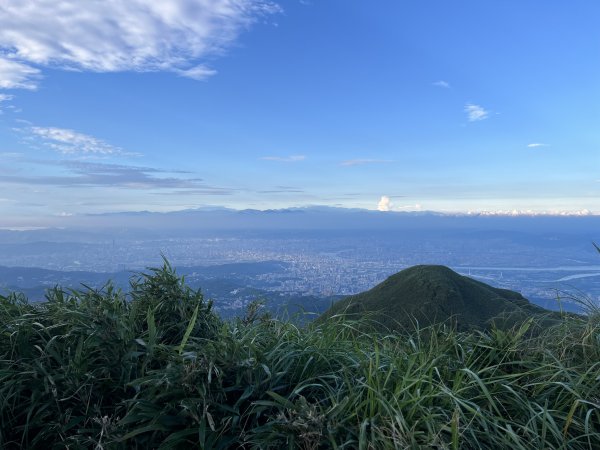 [臺北大縱走手拿牌-05/16] 第三段寶石手拿牌位置1: 七星山主峰活動柱2571351