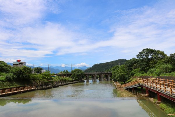 【新竹。關西】河岸風情 古樸建築之美。 