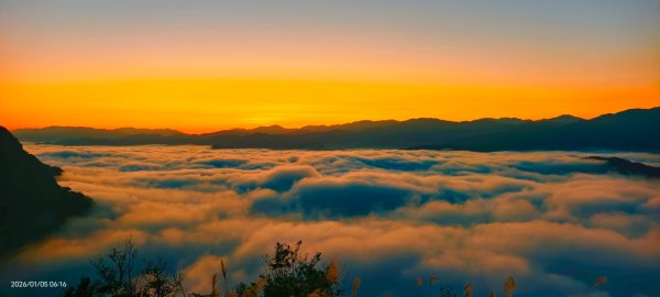 #新店四十份 #翡翠水庫壩頂 #覺真宮 #雲海 #日出 #雲瀑 #霧虹 1/52977316