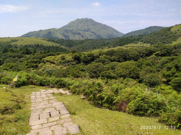 台北市士林區 絹絲瀑布步道，冷擎步道1093848