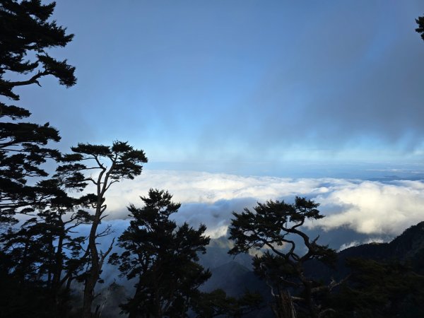 北大武山（喜多麗斷崖）雲海、雲霧、耶穌光之美2467660