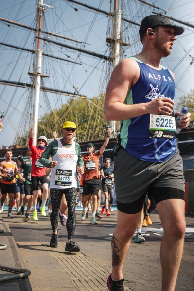 2025_0427 倫敦馬拉松順遊西歐 D9b(倫敦馬拉松)2794454