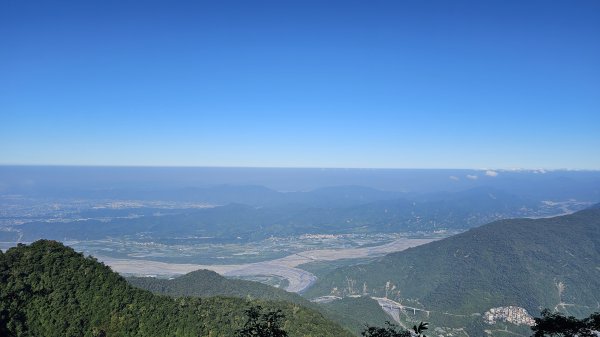 【尾寮山靜修日：一人一山，一念清明，山無語，我自省】🌿2937947