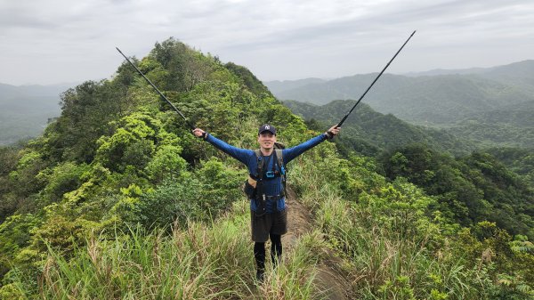 峰頭尖~峰頭尖東峰2761357