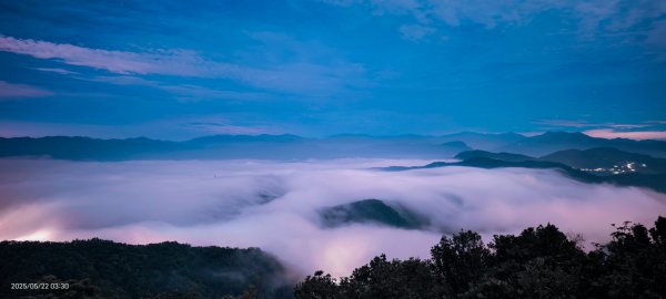 #二格山 #琉璃光 #雲海流瀑 #雲海 #日出 #火燒雲 #手機拍攝 #VivoX100 5/222794129