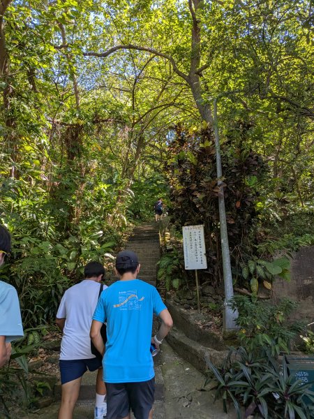 2025-10-10 國慶日看飛機