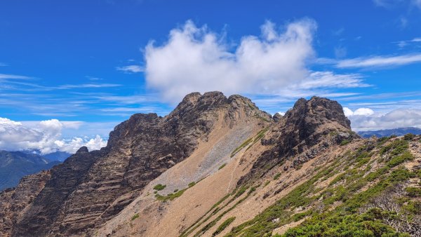 玉山後四峰(玉山南峰、東小南山)2686298