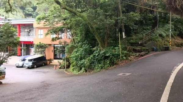 信義區虎山溪步道-岩刻佛像岩下路-四獸山步道-拇指山-南港山-九五峰-麗山橋口步道3076167