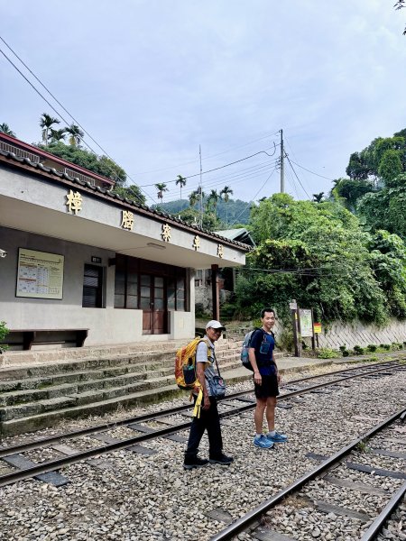 獨立山奉天岩健行趣（雲霧山林間的悠閒時光）   2026.7.303096373