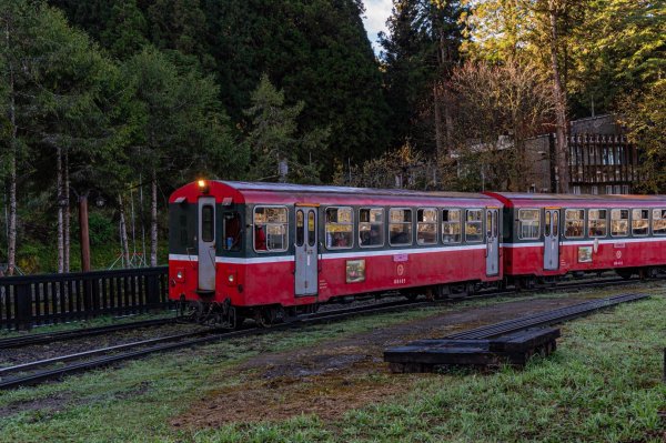 眠鐵隧道，日月靜好2970155