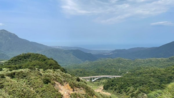 230807-小百岳#002 七星山+雙坑O繞（小油坑-冷水坑），美美兔享受七星風大的痛快。2279522