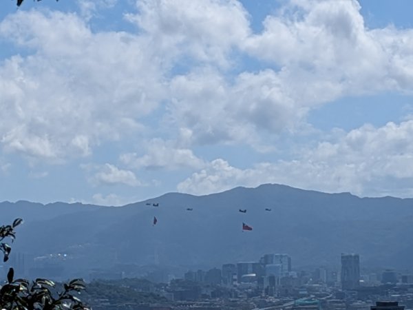2025-10-10 國慶日看飛機2915373
