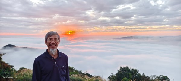 #馬那邦山 #夕陽 #雲海 #火燒雲 12/282971550