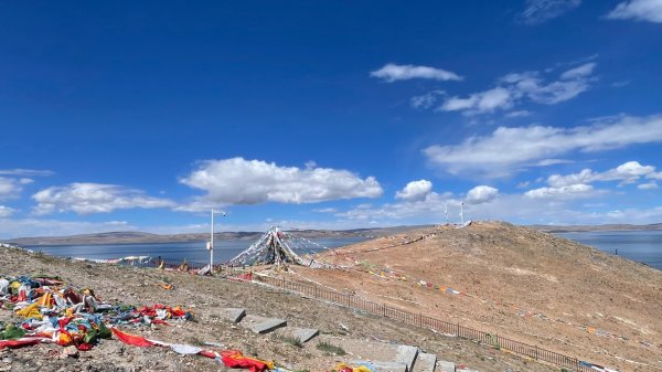 西藏的高山聖湖💙一措再措2907453