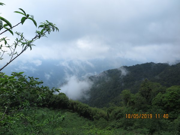 李崠山 馬望僧侶山連走589279