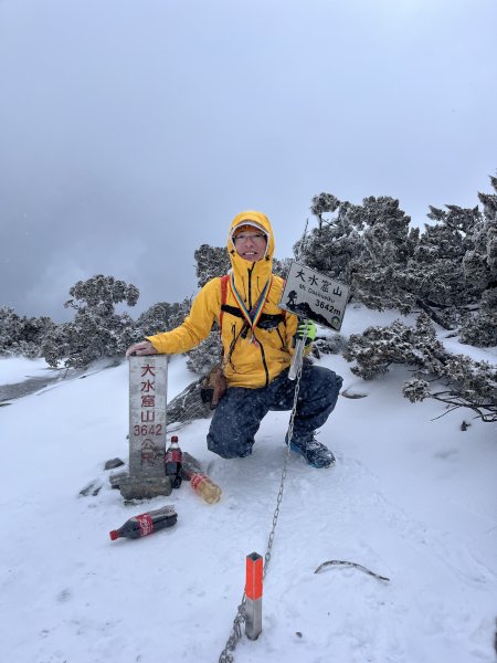 八大秀雪攀初體驗，銀白色中央山脈2413110