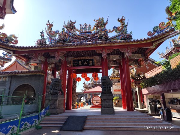 【臺北大縱走 5】碧山巖→忠勇山越嶺步道→金龍產業道路→圓明寺步道→鄭成功廟→潛園→格物台→劍潭古寺2958967