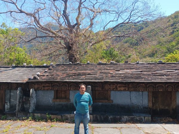 老七佳石板屋3011071