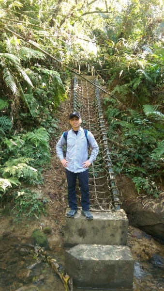 望古瀑布2016020936005