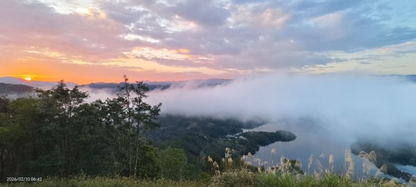 跟著雲海達人山友追雲趣 #鱷魚島 #日出 #雲海 #斜射光 2/102995969