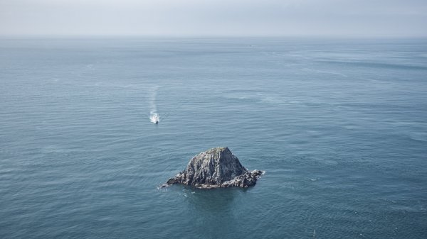 一窺神秘的海上燈塔。把握基隆嶼年度最後登島機會