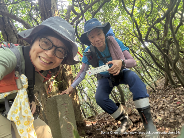 礦坑內的蝙蝠  2025 D0513 翡翠灣站 →玉田古道 →採採金礦礦坑遺址 →北八斗子山東南峰 → 北八斗子山→神主嶺古道→陳明故居→翡翠灣站 O 走