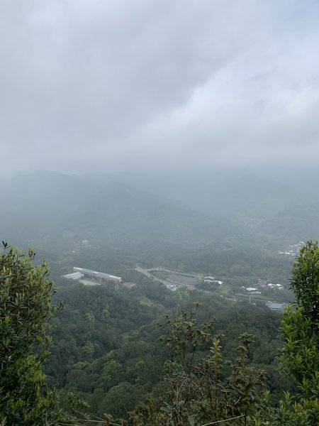 孝子山、慈母峰及普陀山860512