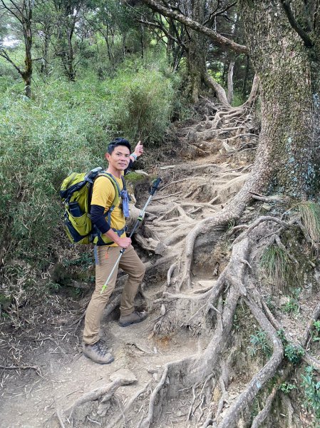 塔關山.關山嶺山【給錢死不要給人死之一日南橫雙星】2037097