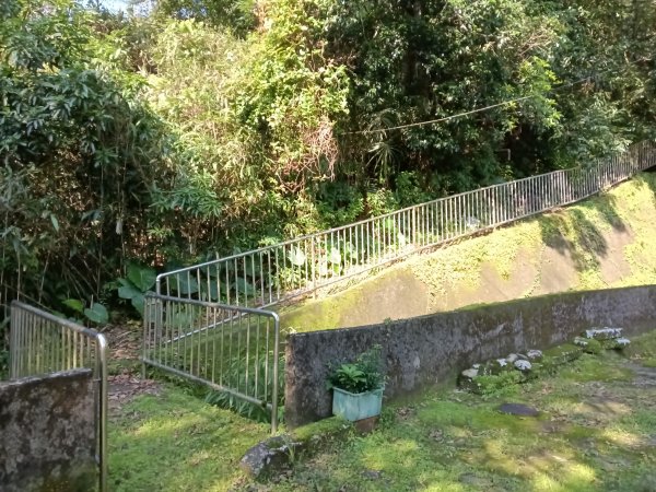 坪林區楣子寮尖+土地公遺址+火燒寮古道+枋山坑古道+枋山坑崙O型2985591