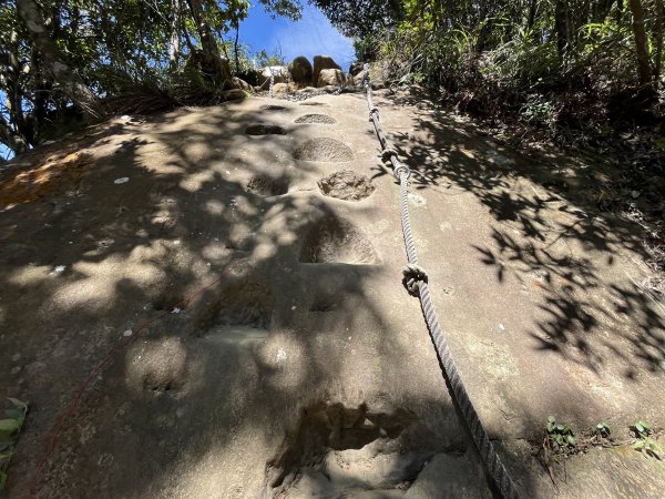 [微笑山線_第九段] 2025_0914 二格山系_皇帝殿西峰2889665