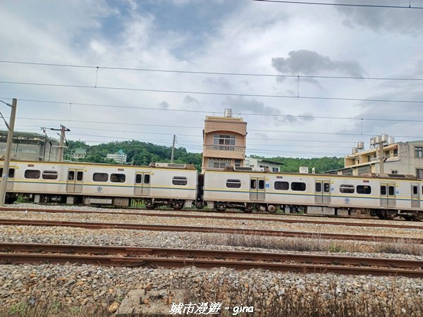 【台中烏日】S型的水圳步道古樸優美。 知高圳步道、雪蓮步道、學田山2874932