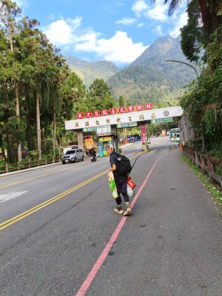 20251218溪頭鳳凰山台寅山上天文台至妖怪村買菜O繞2965577