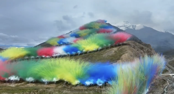 升龍煙火秀引爆爭議：始祖鳥在喜馬拉雅施放煙火，真能不傷害大自然嗎？