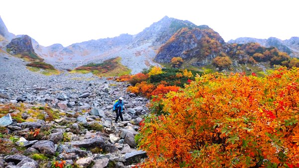 體驗日本最經典的北阿爾卑斯山脈之美燕槍穗縱走2964574