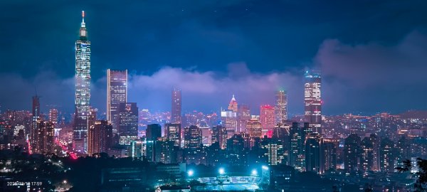 #天空之城 #穿雲箭 #虎山峰 #夕陽 #火燒雲 #夜景 #101大樓 12/182964793