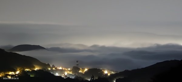 #大屯山 #琉璃光 #雲海 #雲瀑 #日出 #觀音山 #雲海 #琉璃光  3/243021835