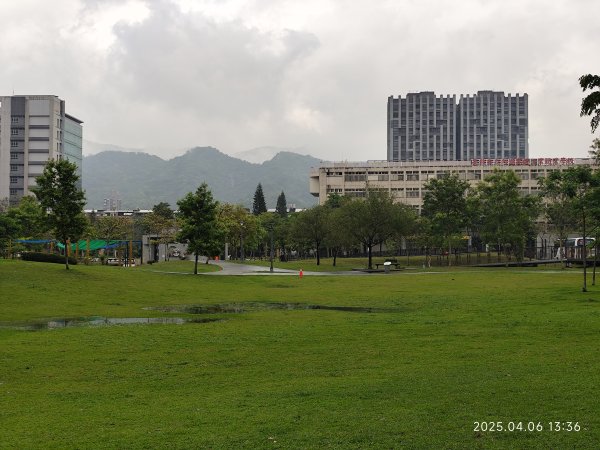 台北漢來大飯店、宏匯瑞光廣場、大港墘公園封面
