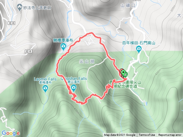 青山瀑布健行